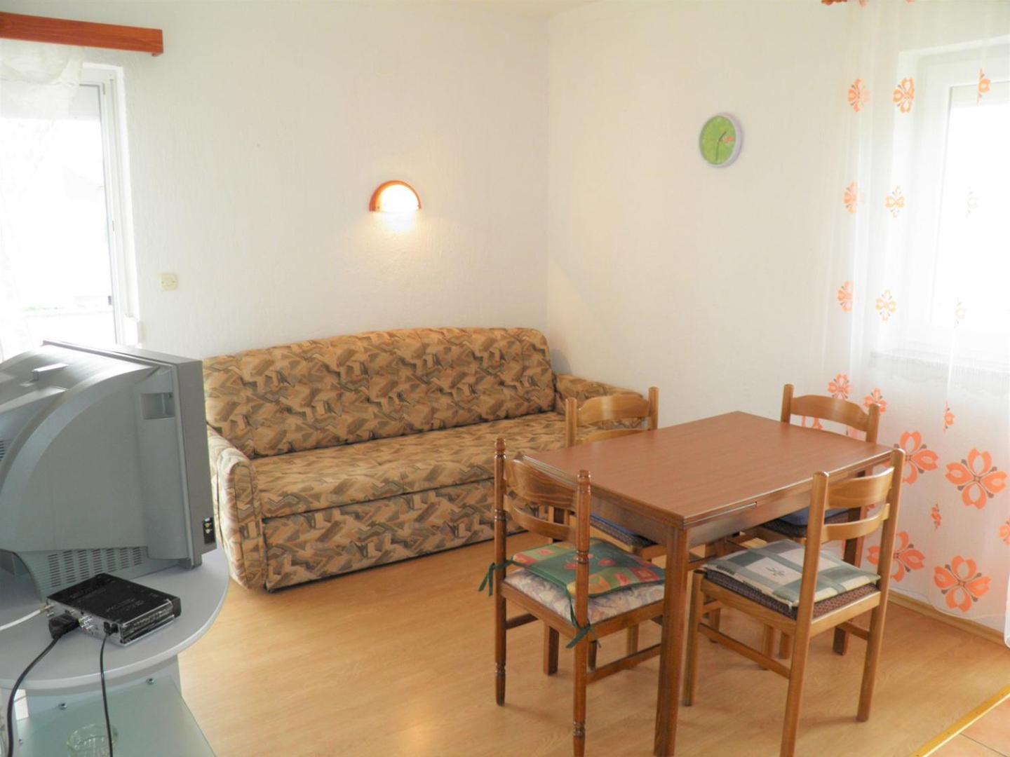 Apartments Miljenka Baška Εξωτερικό φωτογραφία